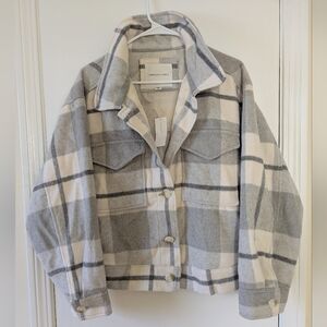 NWT Soft A&E Women's White and Gray Plaid Shacket Jacket Spring